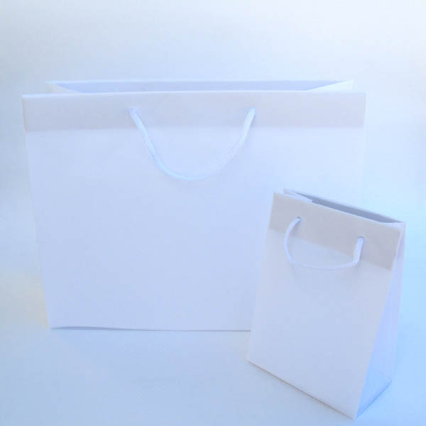 frosty euro tote w/rope handle 4-3/4"X2-3/4"X6-3/4" (size B)-25/pk, WHITE
